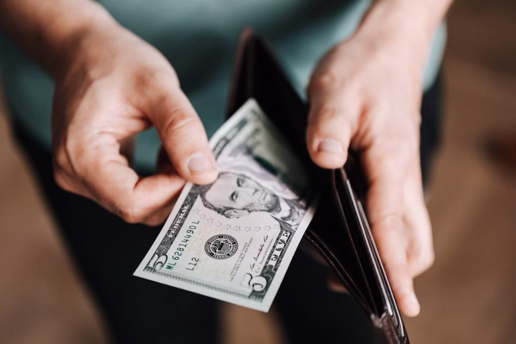 AI Budgeting Toolkit Changes Saving in 2025
